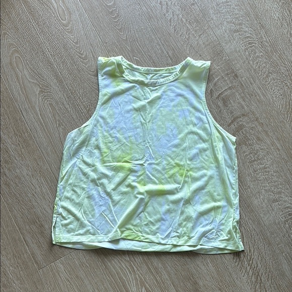 Old Navy Tops - Workout tank top -  Yellow tie-dye
